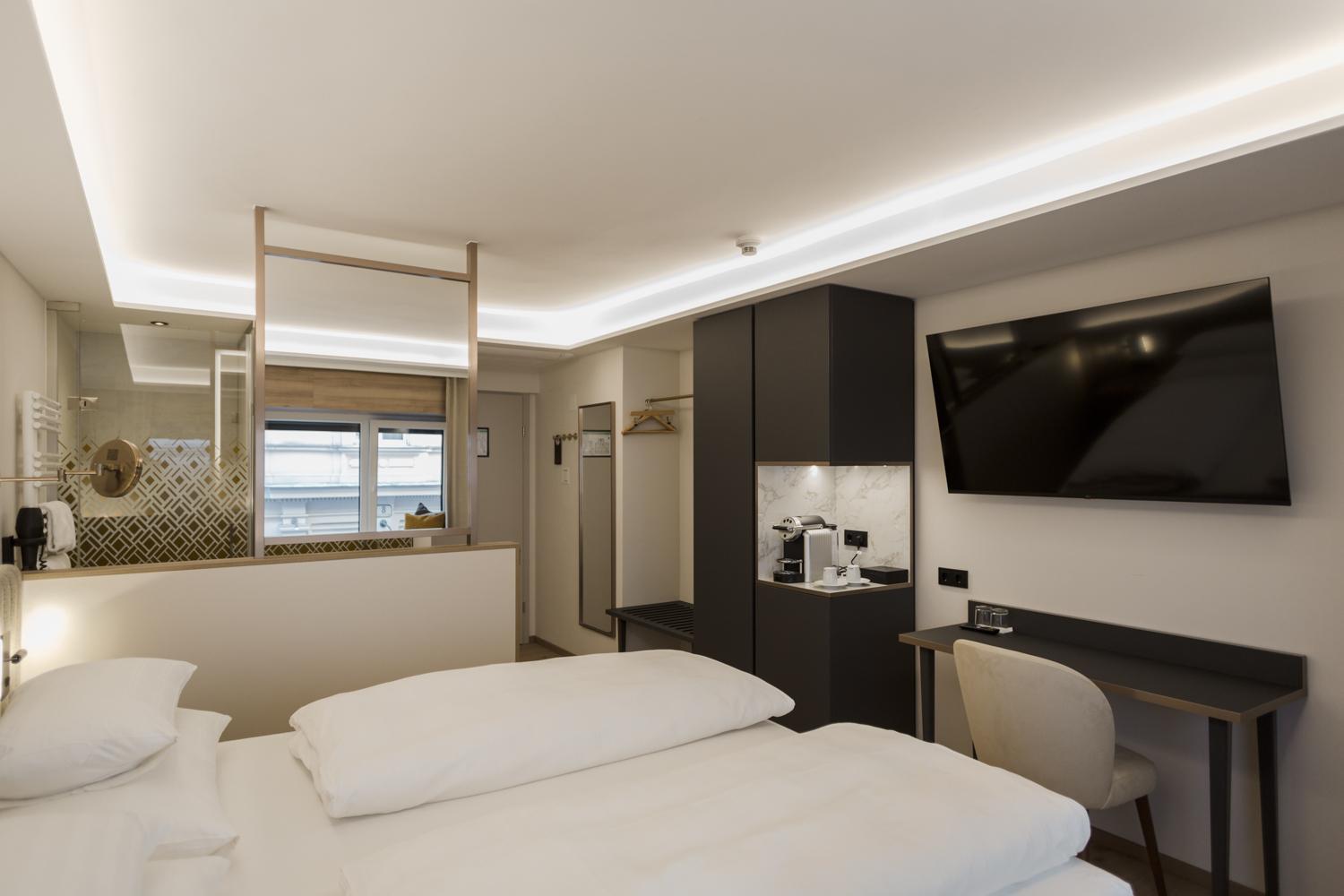 Hotel Schwarzer Baer Linz Exterior photo